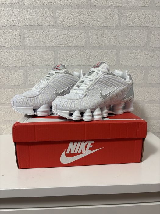 Nike Shox TL 39 białe