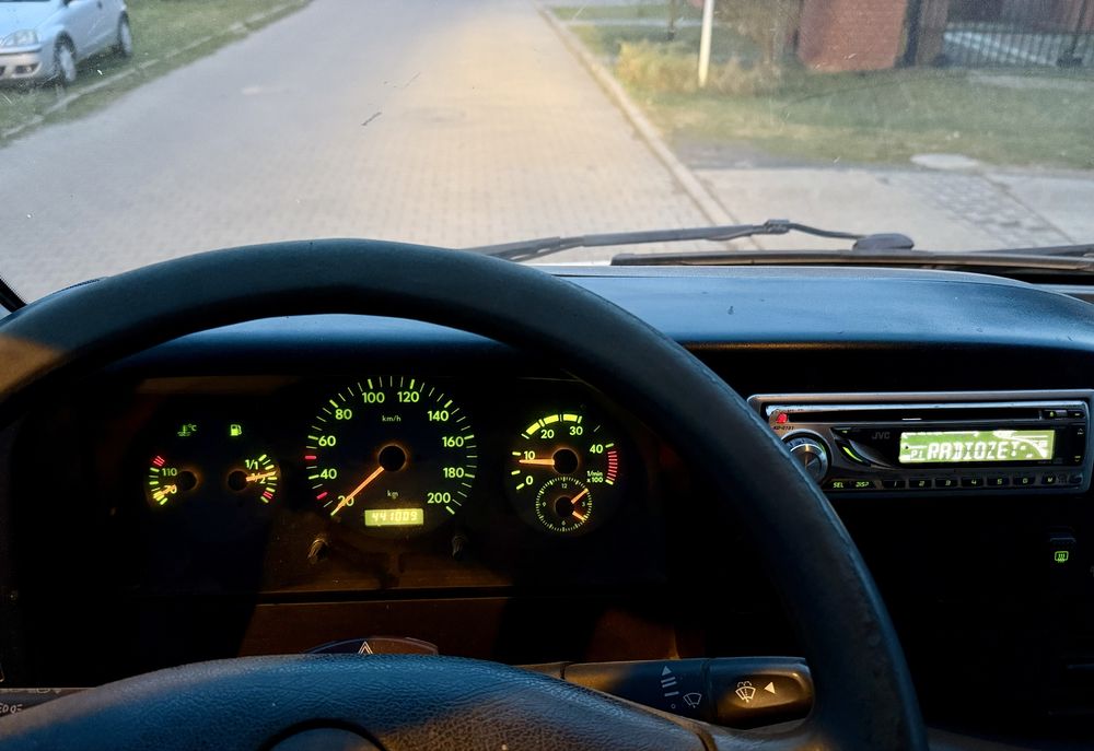 VW LT 35 2.5 TDI Przeglad do 12.2026 ! ZDROWA RAMAGotowy do jazdy Hak