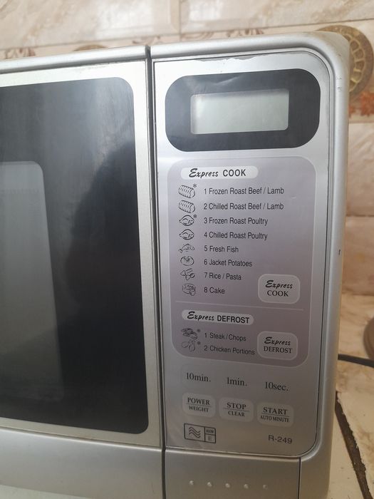 Sharp-мікроволновка