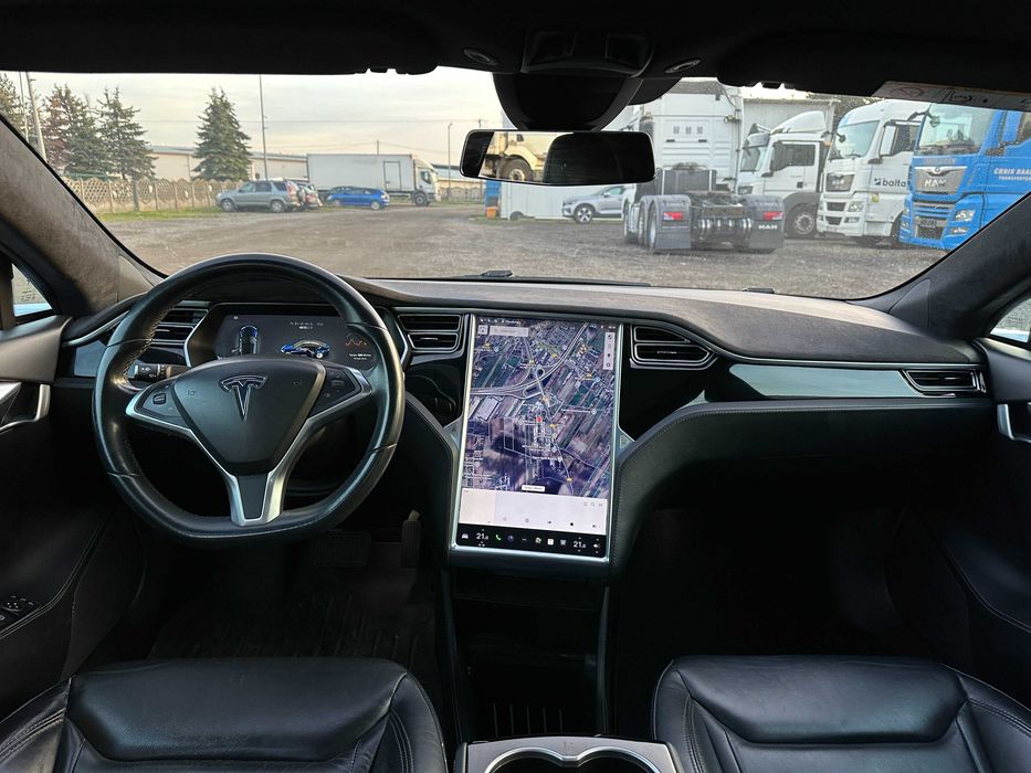 Tesla model S 85D. BELGIA