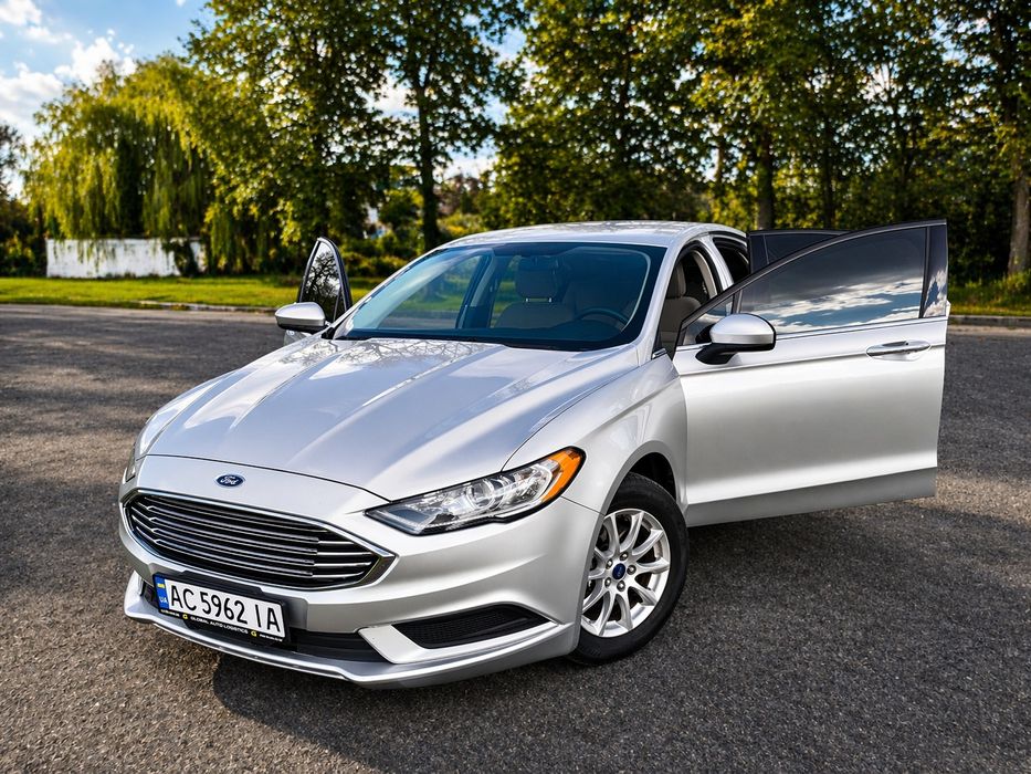 Ford Fusion 2017 рік