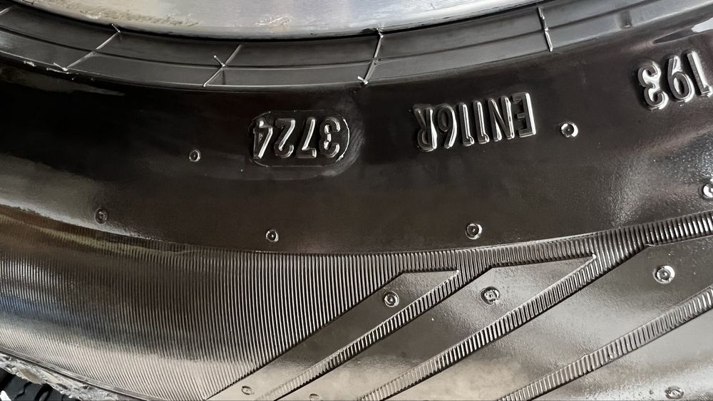 Koła Mercedes 17” + opony Pirelli wielosezon 225/55R17