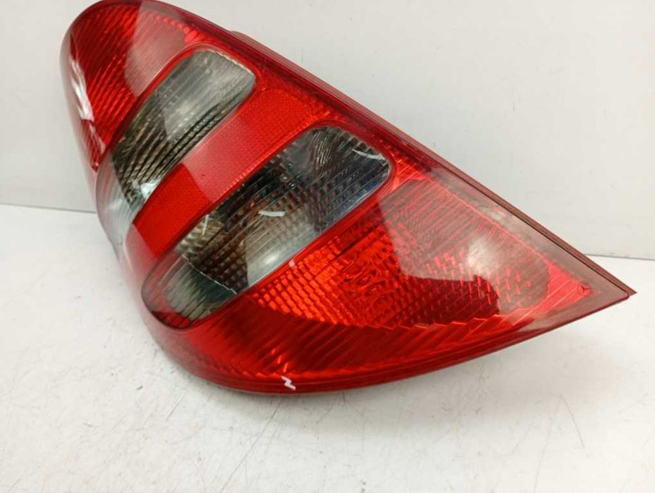 lampa tylna lewa tył mercedes w169 a-klassa 5-drzwi