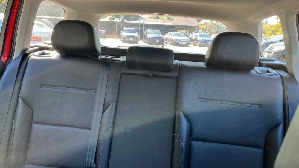 Volkswagen Golf SportWagen TDI SE      2015