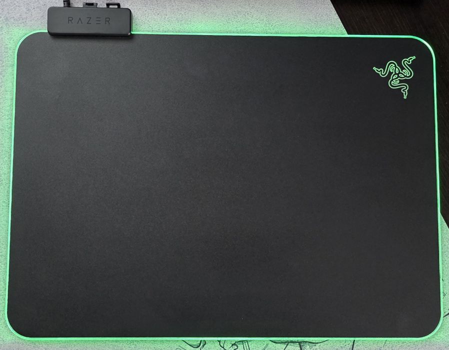 Podkładka pod mysz Razer Firefly V2 RGB