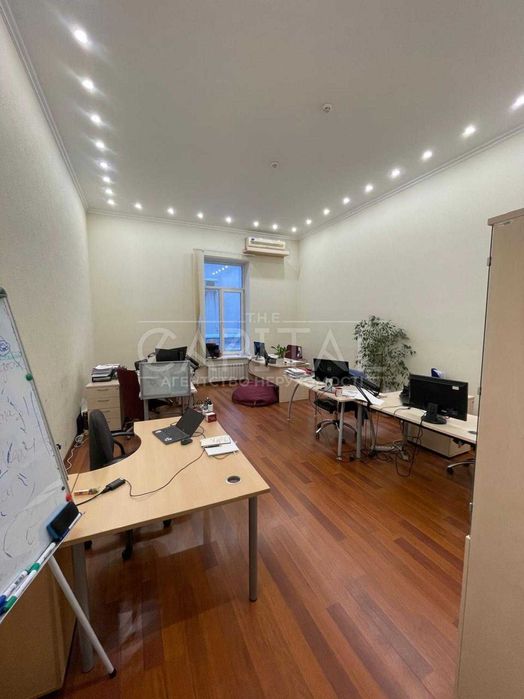 Оренда офіс ціла будівля печерський район 4 поверхи