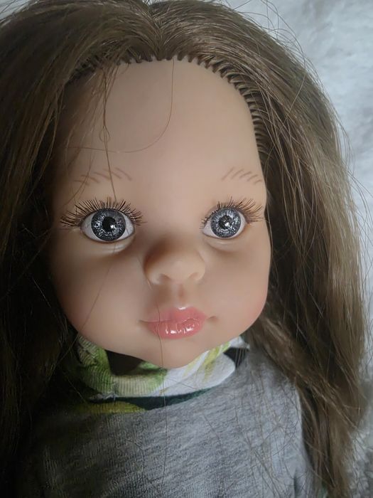 Lalka Paola Reina pachnąca