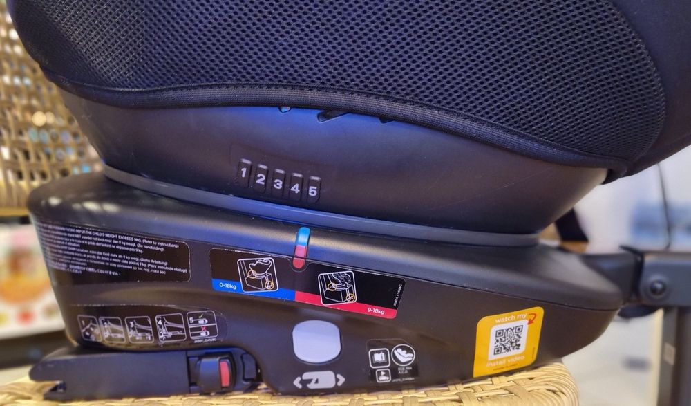 Fotelik samochodowy Joie Spin 360