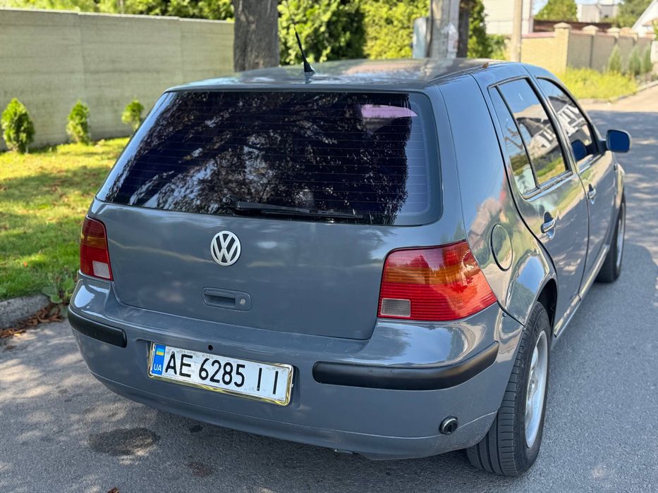 Продам Volkswagen Golf