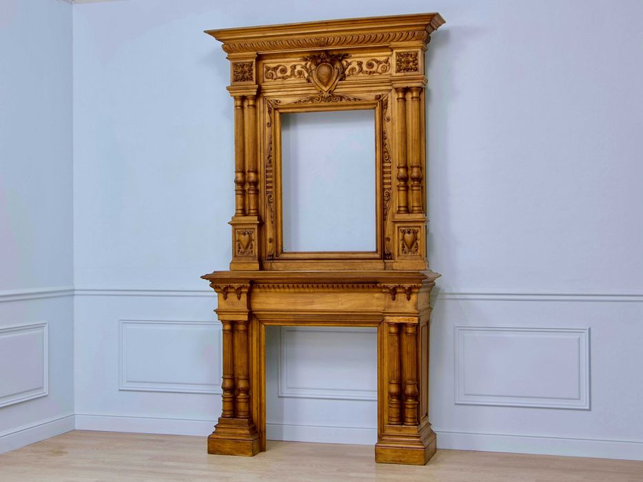 Антикварний портал для каміна, камин, камін