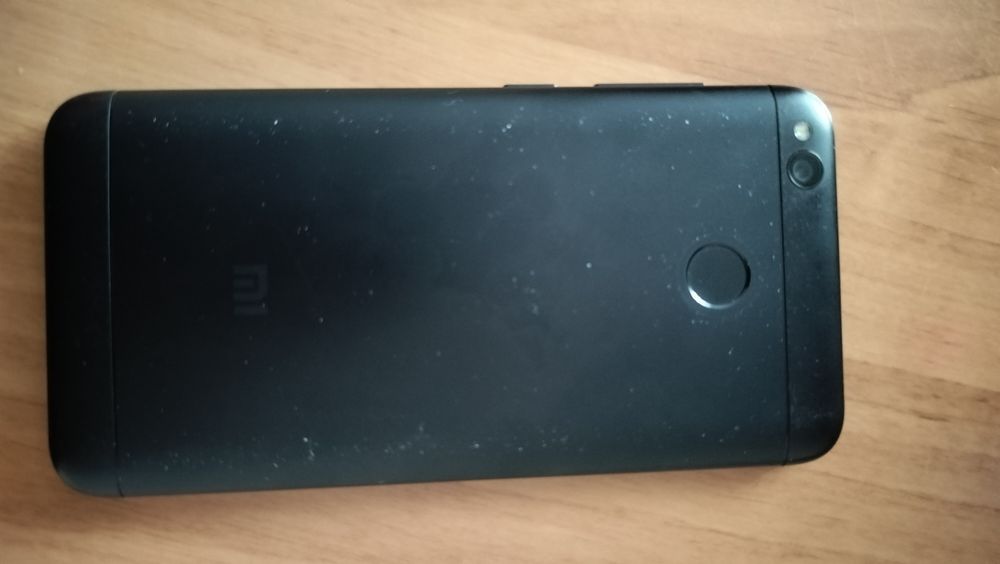 Смартфон Xiaomi Redmi 4x
