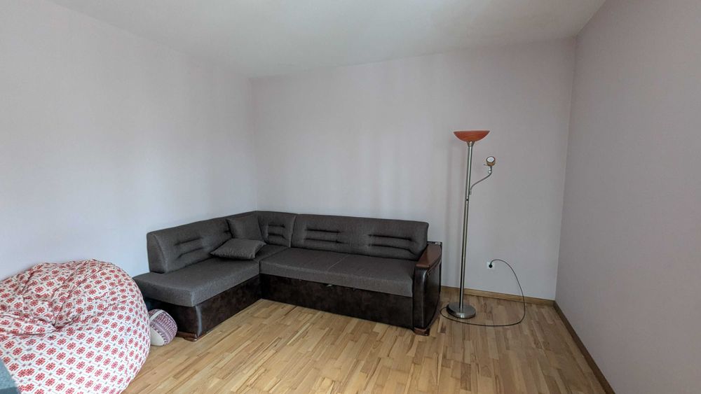 Здається 2кімнати у 2-х кімнатній квартирі без господарів/