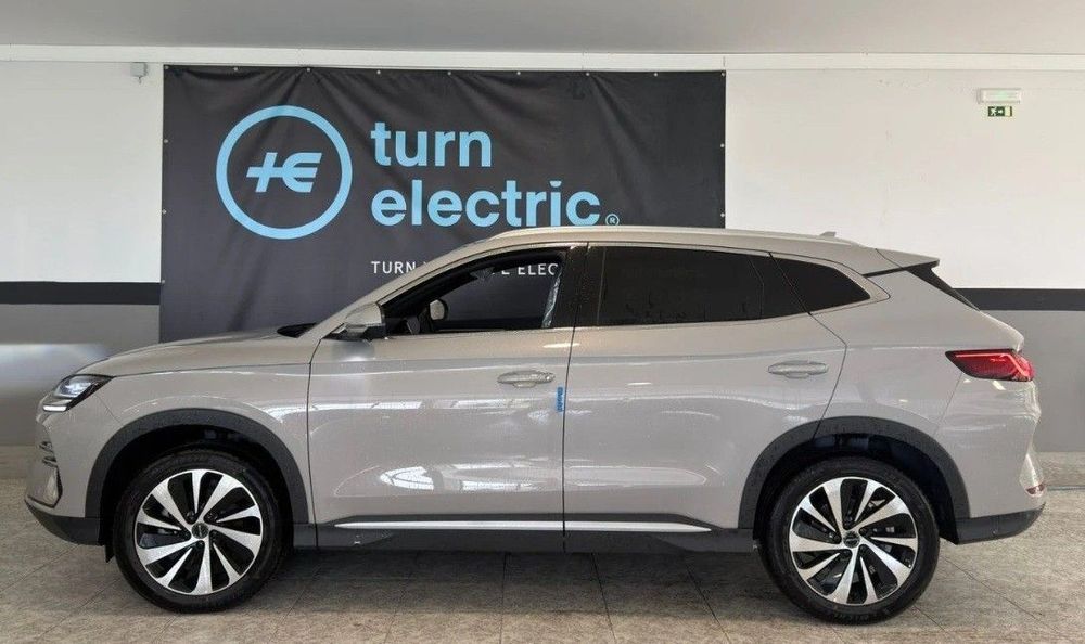 BYD Seal U 87 kWh Design