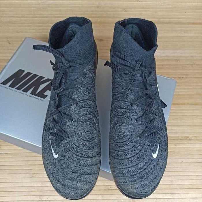 Бутси Nike Phantom Luna II Elite FG Розмір 41 (26 см.)
