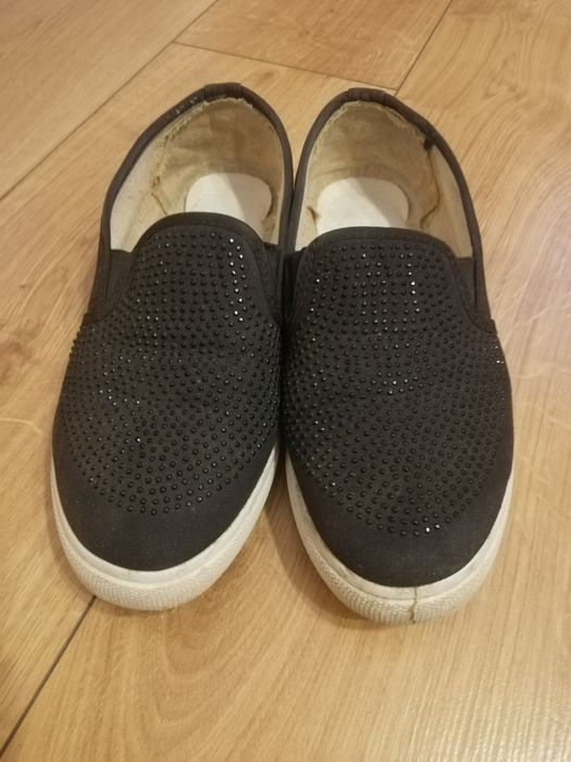 Trampki 38/39 czarne
