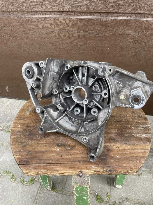 Karter mniejszy prawy Peugeot speedfight , kisbee ,vivacity
