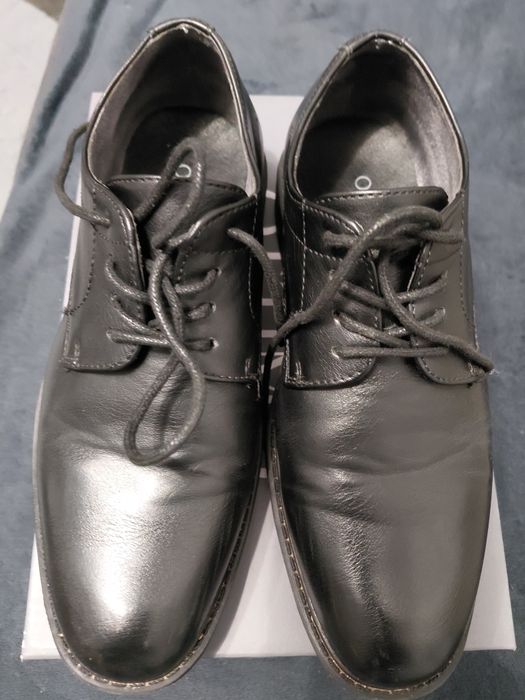 Pantofle chłopięce 35 jak nowe