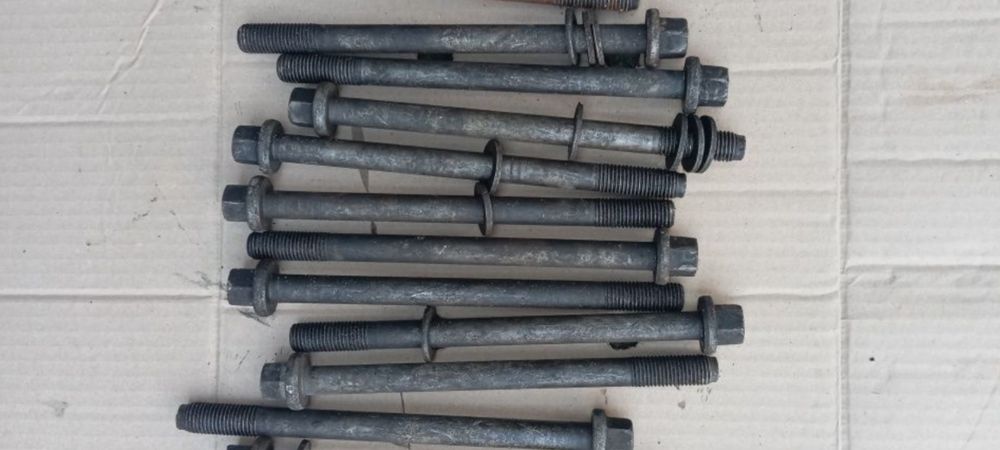 Болти головок КамАЗ