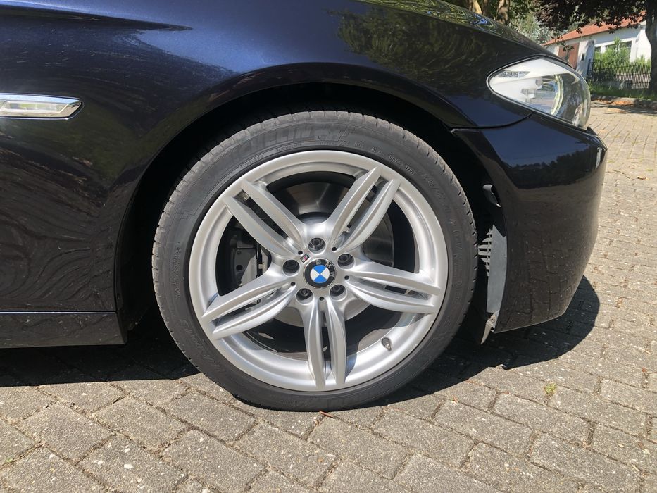 BMW 525D ( pack M550 )