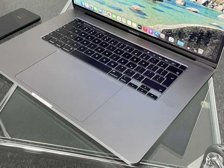 Apple MacBook Pro 16” MacOS Tahoe 16GB 512GB SSD Touch Bar/ID Grafika Radeon 4GB