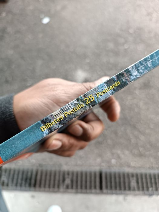 Livro 25 Postais da Madeira  Edição CTT Correios