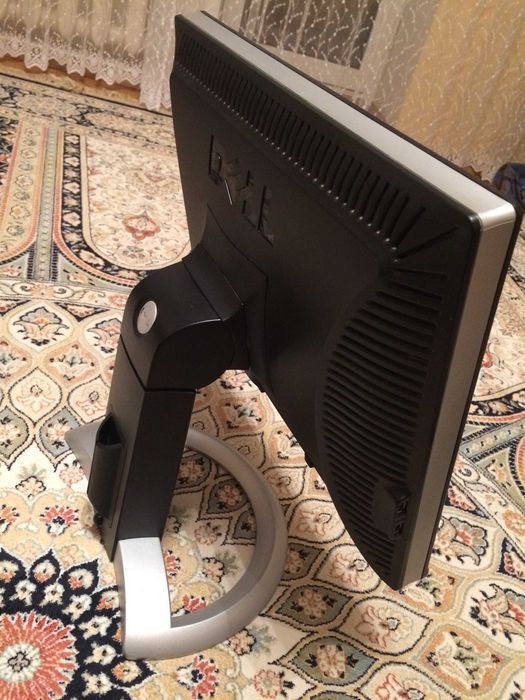 ЖК Монiтор DELL 1907 FPVt Б/У