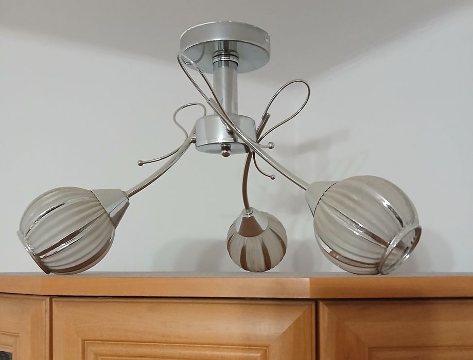 Lampa 3 żarówka komplet