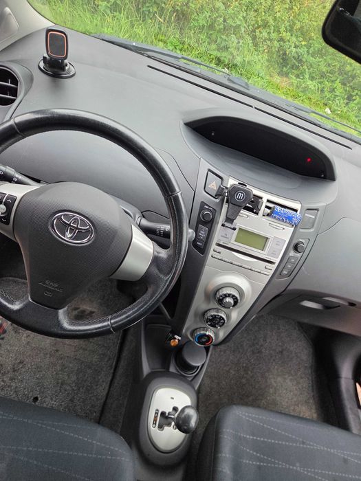 Toyota Yaris II.