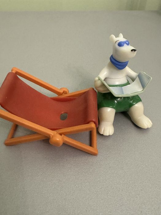 Фігурки Kinder Maxi Кіндер Максі