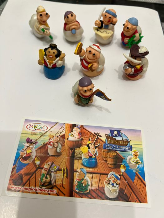 Пираты киндер продам