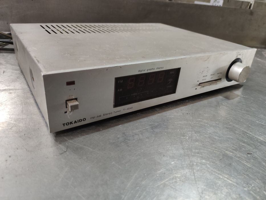 Tuner cyfrowy AM-FM stereofoniczny Tokaido T-4040