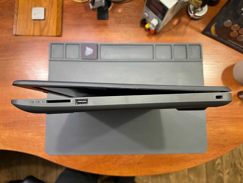 Ноутбук HP 250 G6, Intel Core i7-7500U, 16Gb RAM, 250 Gb SSD