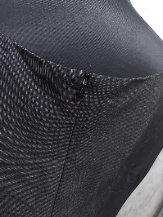 Mala czarna biurowa 44 2xl