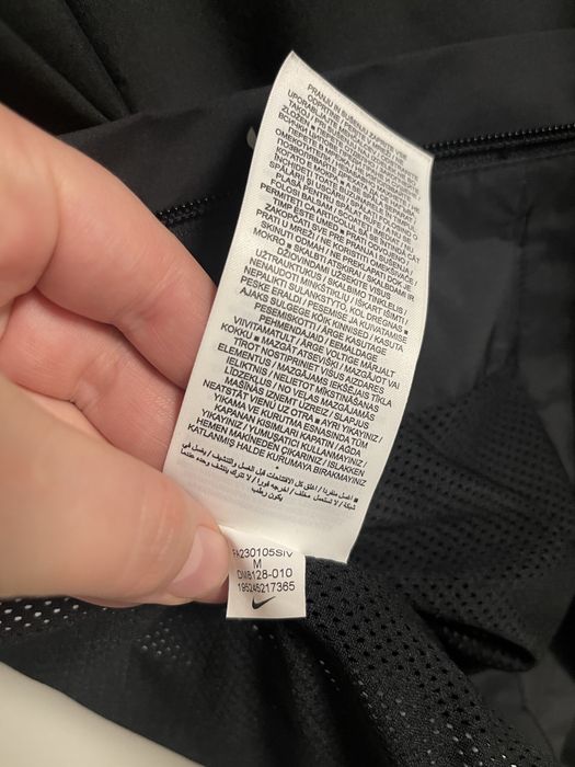 Продам весняну куртку на хлопчика