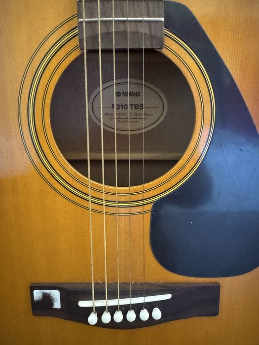 Guitarra yamaha nova