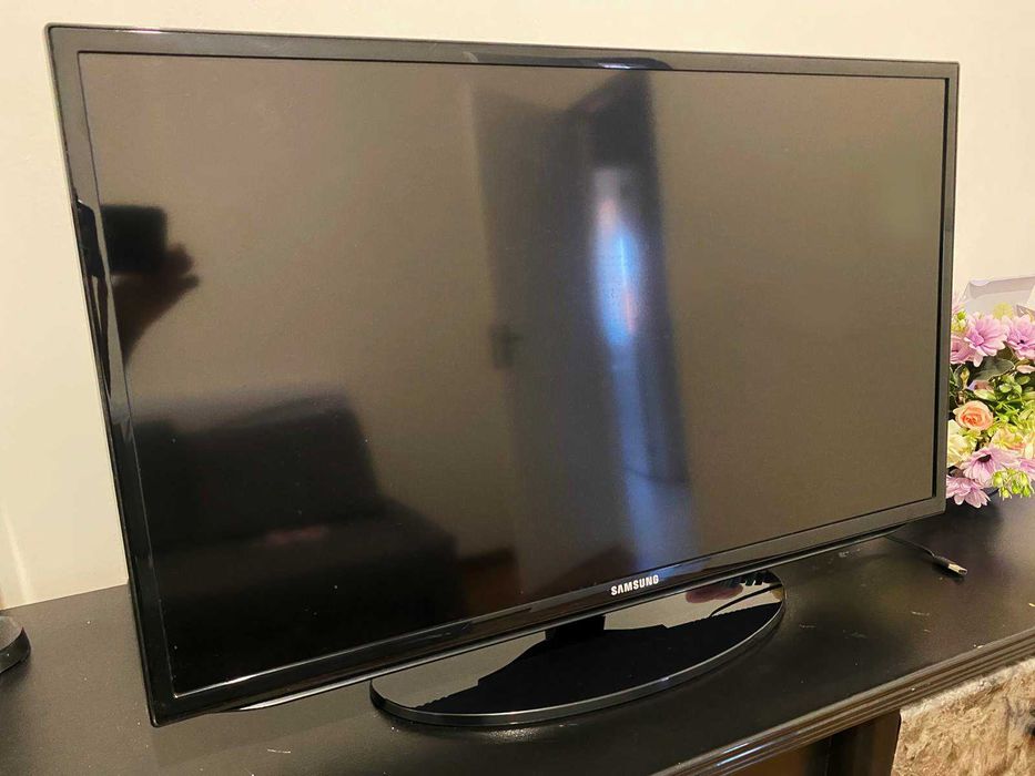 Samsung UE32EH5000 - 32"