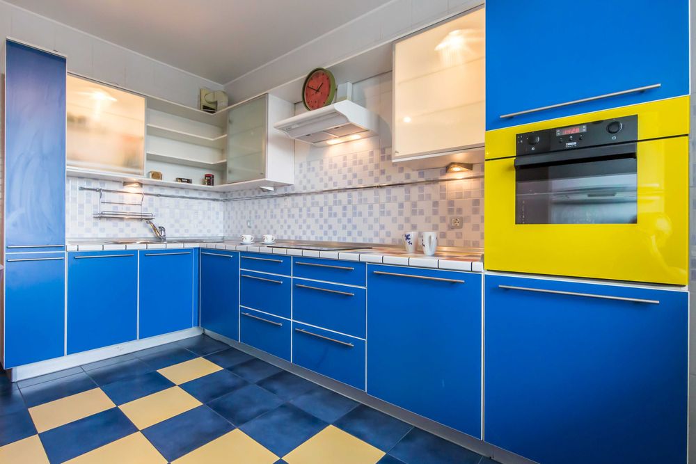 Шикарный хостел при свете, Оболонь, Героев Днепра, Дрим Таун.