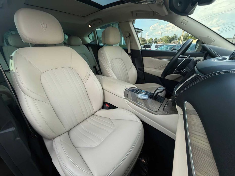 Maserati Levante S GranLusso      2019
