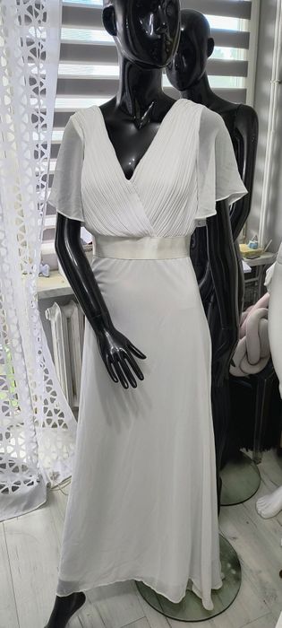 Suknia ślubna 44, idealna również na sesje