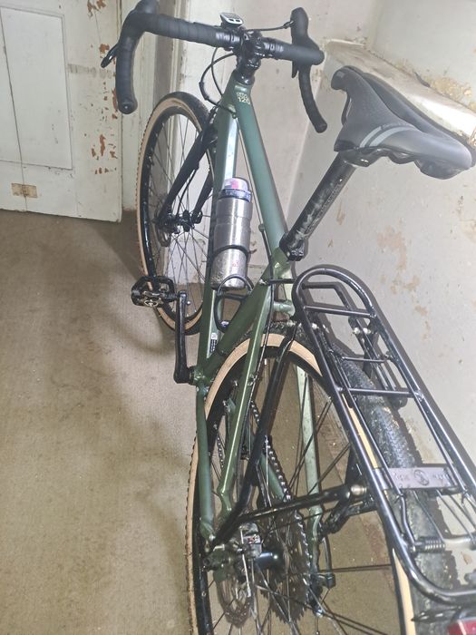 Bicicleta estrada gravel triban 120