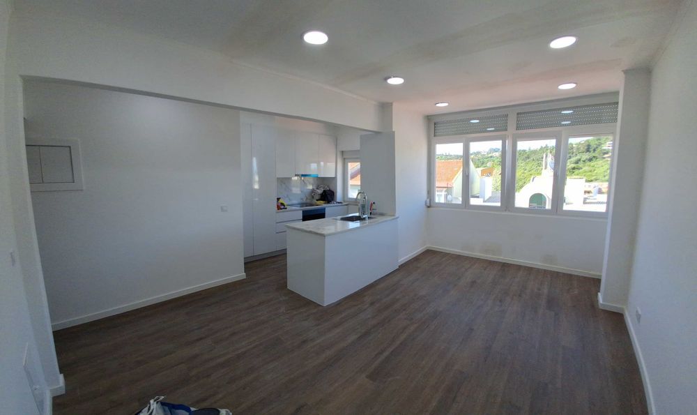 Apartamento T2 com Vista Rio em Vila Franca de Xira – Bom Retiro