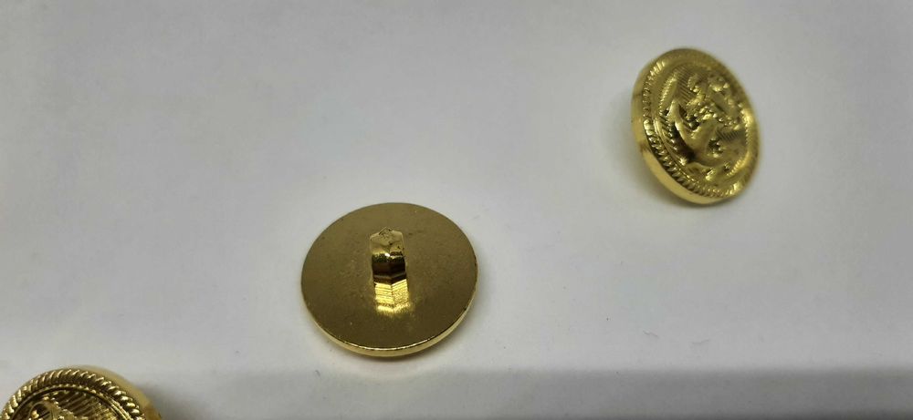 Botões costura âncora, 2 modelos artigo novo.