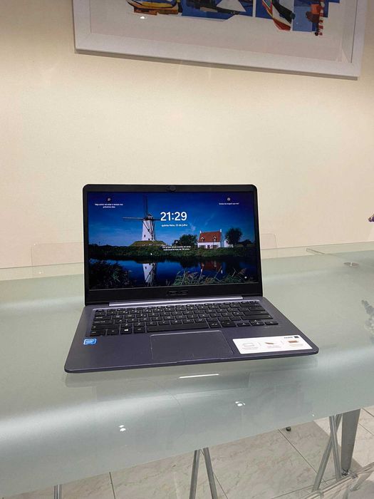 ASUS - VivoBook E406MA - Intel Celeron N4000, 4 GB | Como NOVO