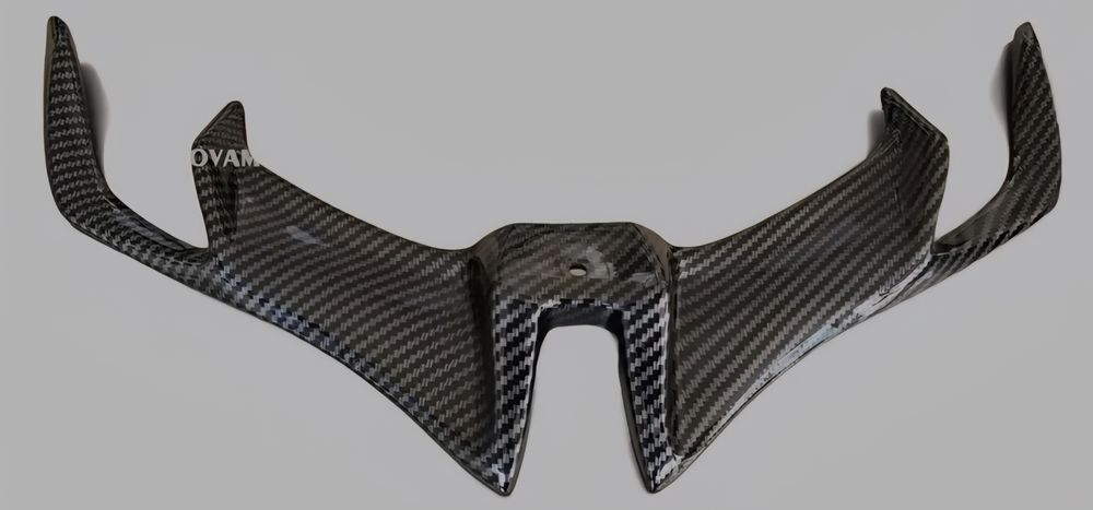 Продам!!!спойлер,вітровик,тюнінг