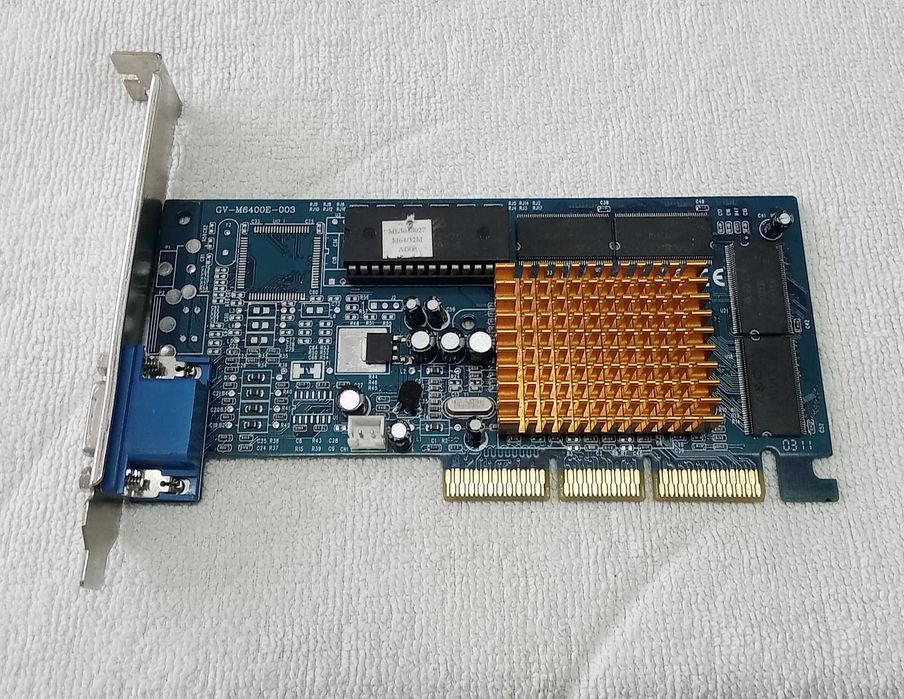 [PC Vintage] Placa video Nvidia TNT2 M64 - 32mb