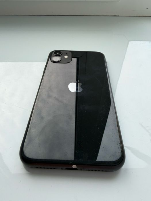 Продам iPhone 11