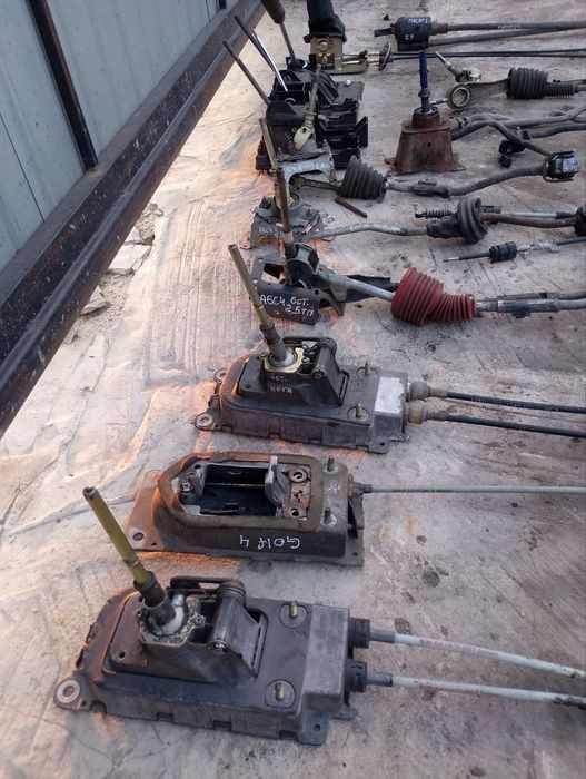 Кулиса механізм перемикання Рено ауди бмв мерседес вольво нисан