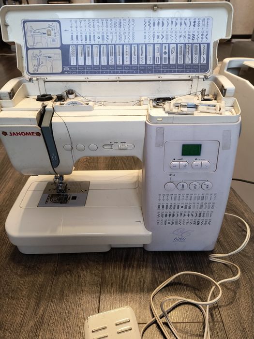 Швейна машинка janome 6260