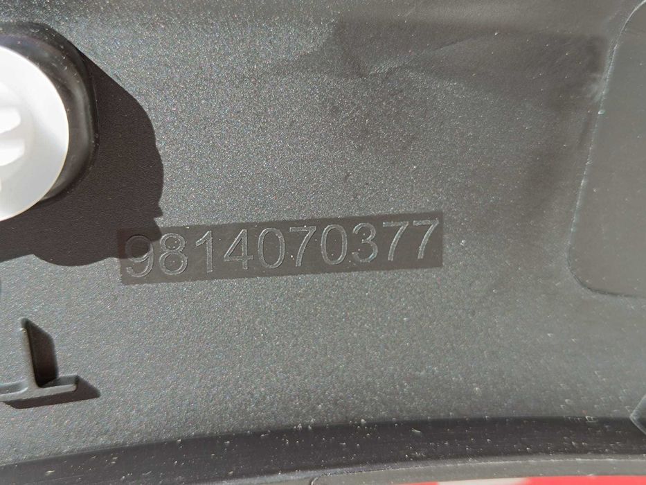 Aba guarda Lama Frente Direita PEUGEOT 5008 II