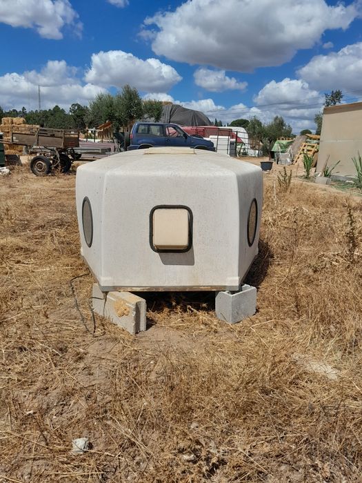 Capota de fibra para relote de cavalos